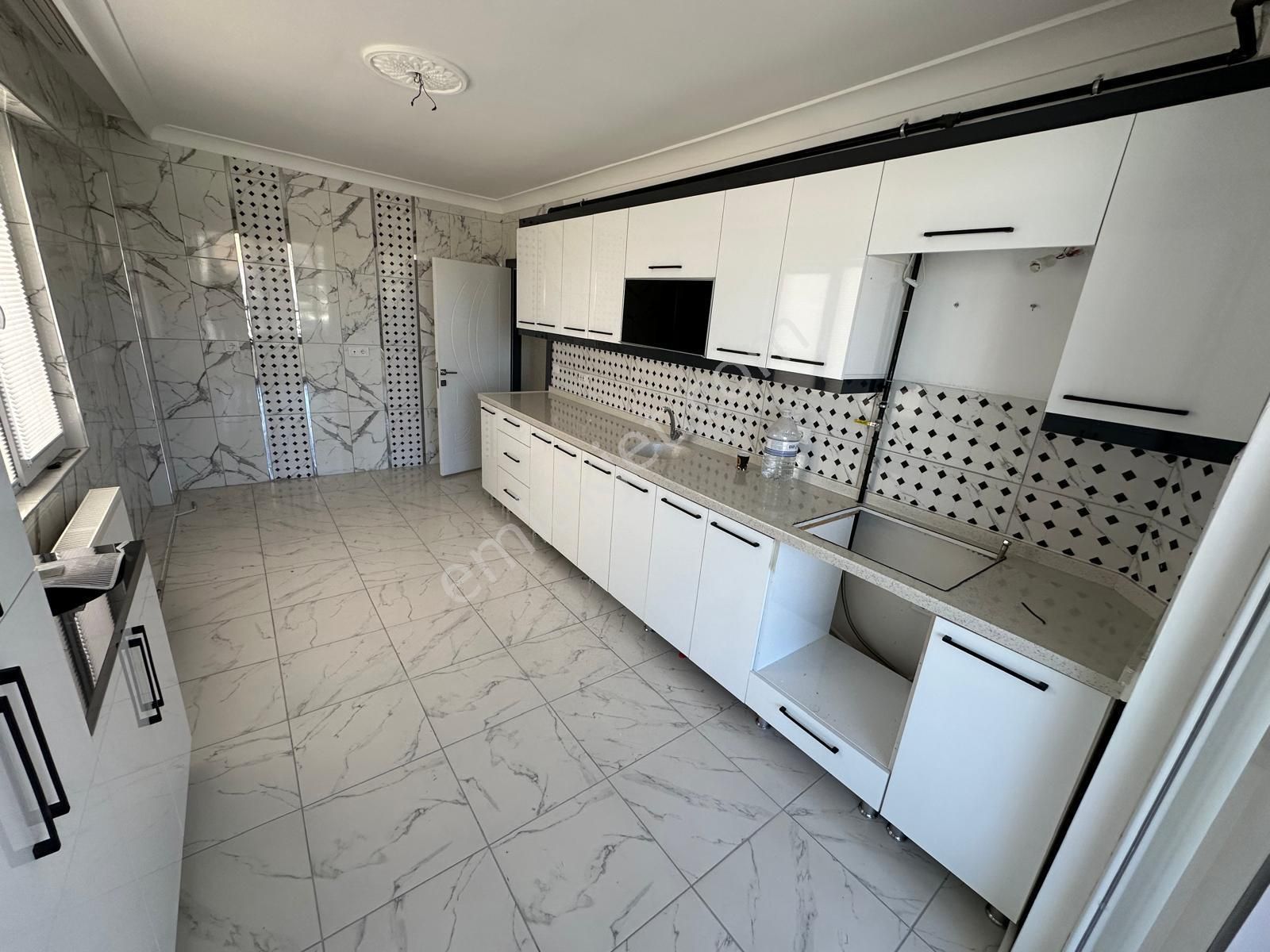 Bağlum Bulvarda 3+1 Satılık Daire - Görsel 19