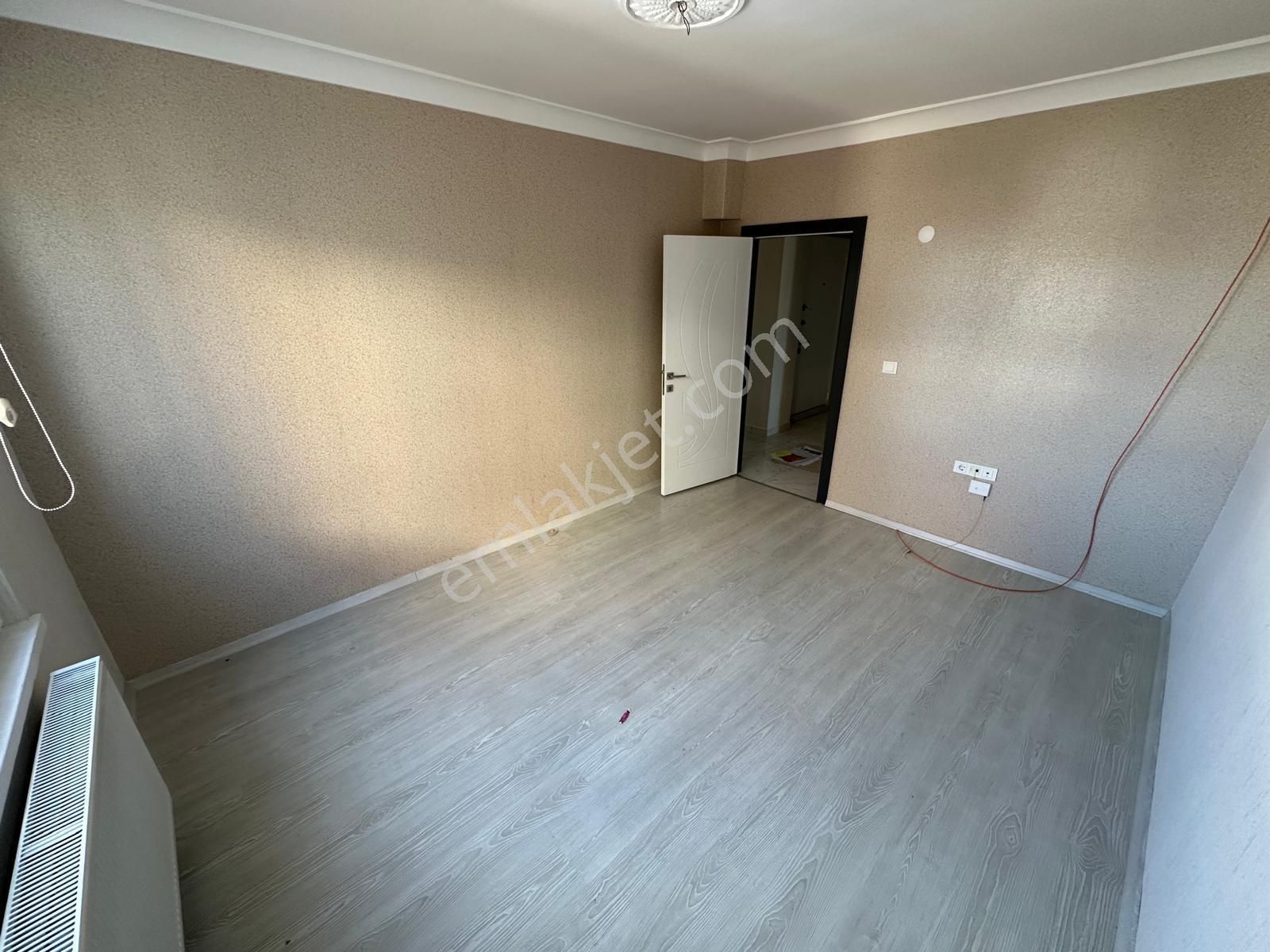 Bağlum Bulvarda 3+1 Satılık Daire - Görsel 3