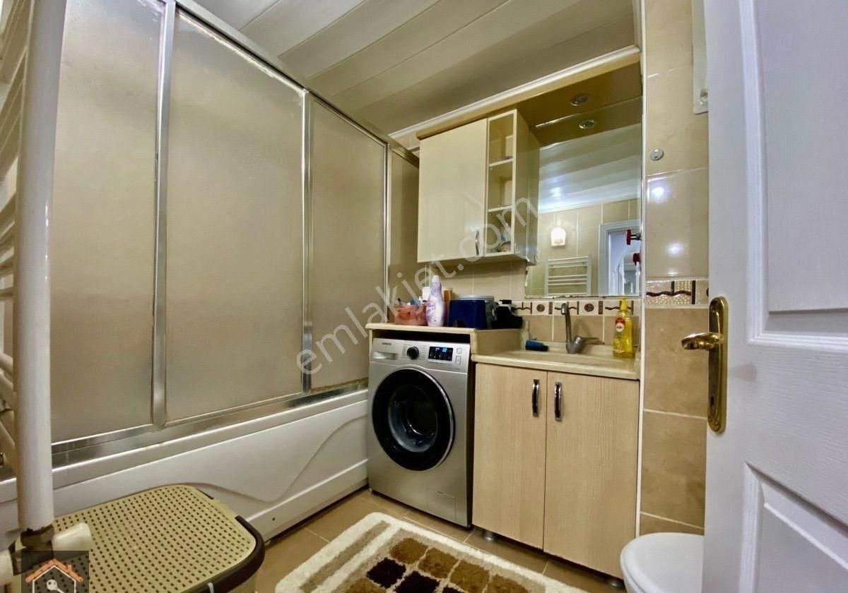Günay Emlak'tan Torbalı Merkezde 4+1 200 M2 Asansörlü Satılık Arakat - Görsel 23