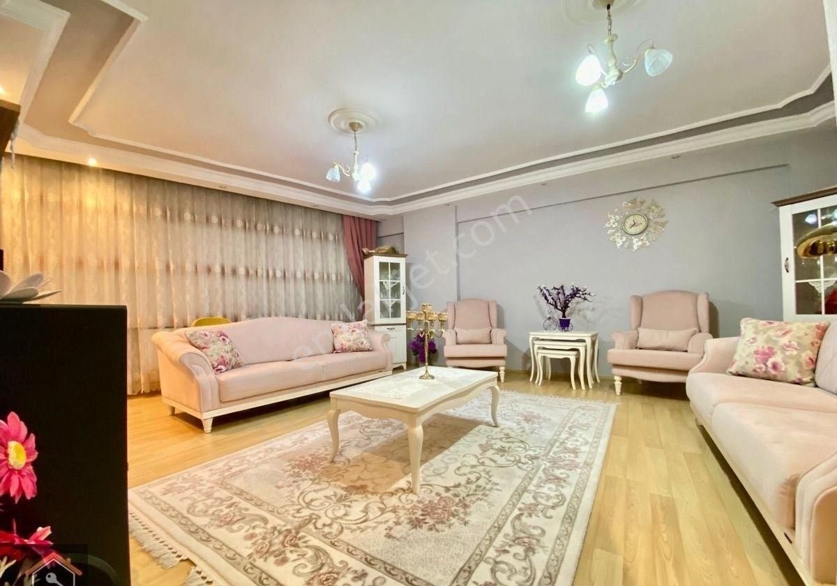 Günay Emlak'tan Torbalı Merkezde 4+1 200 M2 Asansörlü Satılık Arakat - Görsel 13