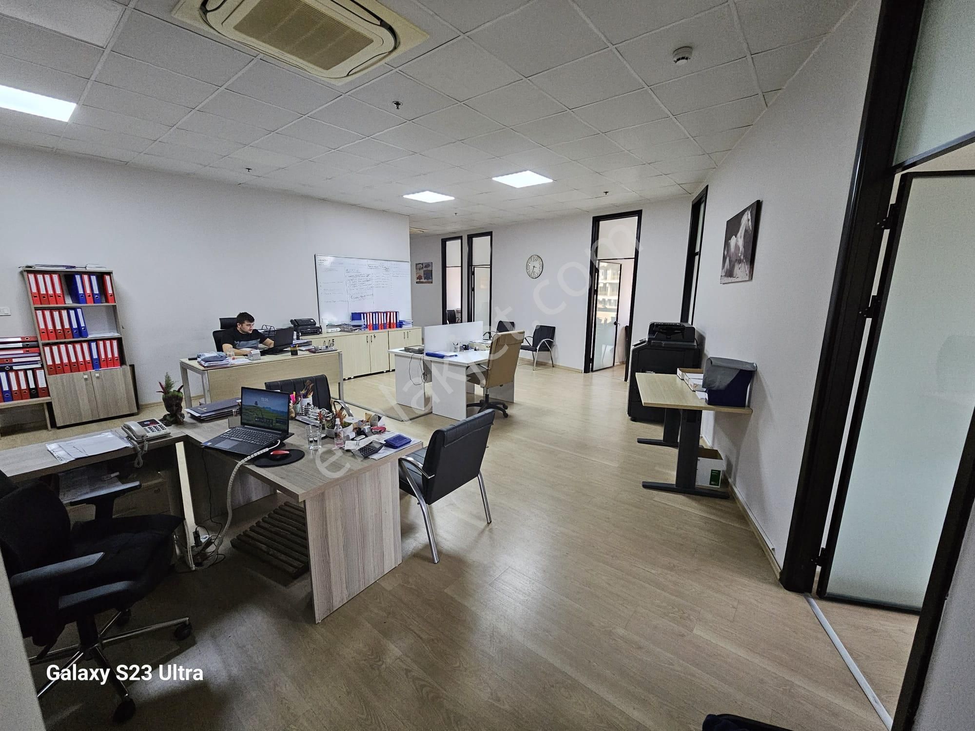 Maltepe Ofistanbul Plaza Kdv'li 385m2 Kiralık İskanlı Boş Ofis - Görsel 33