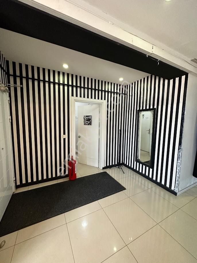 Şişli Bomonti Meydanda Emsalsiz, İş Merkezinde Tam Kat - Görsel 12