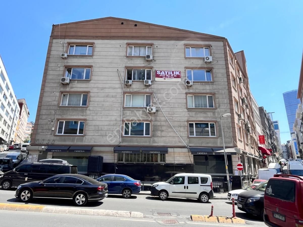 Şişli Bomonti Meydanda Emsalsiz, İş Merkezinde Tam Kat - Görsel 8