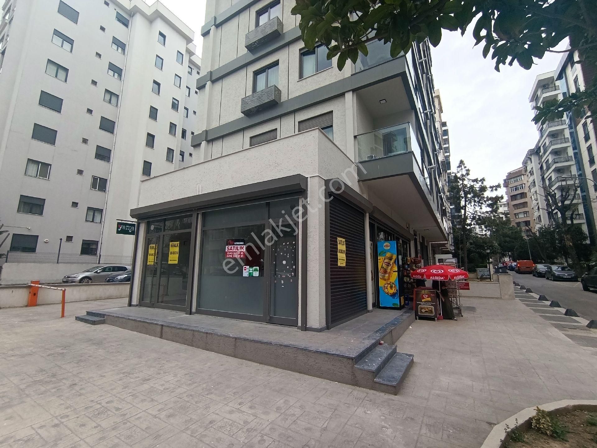 Kadıköy Bostancı Satılık Dükkan & Mağaza Bostancı Minibüs Cad Yürüme Mesafesinde 30 M² Wc'li Boş Dükkan