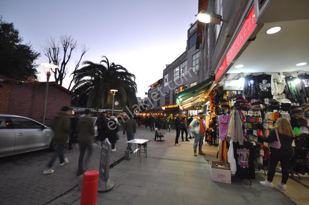 Beşiktaş In En Prestijli Avm Sinde Yatırımlık Boş Dükkan - Görsel 12