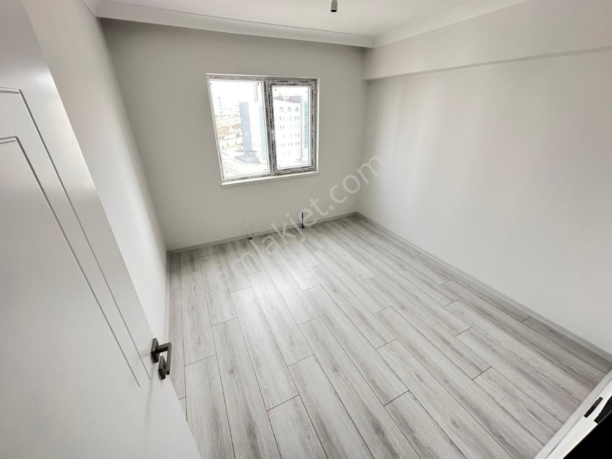 Yeni Sahiplerini Bekliyor!saraycıkta 4+1 Lüks E.banyolu Kilerli - Görsel 18