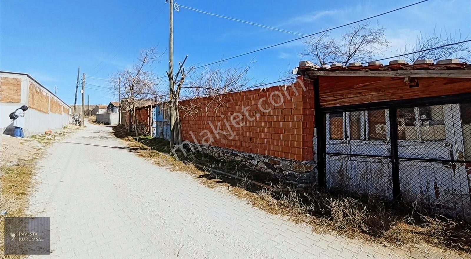 Tepebaşı Emirceoğlu Satılık Konut İmarlı Hayalinizdeki Köy Evi Satılık Üstelik Arsa Vasfında