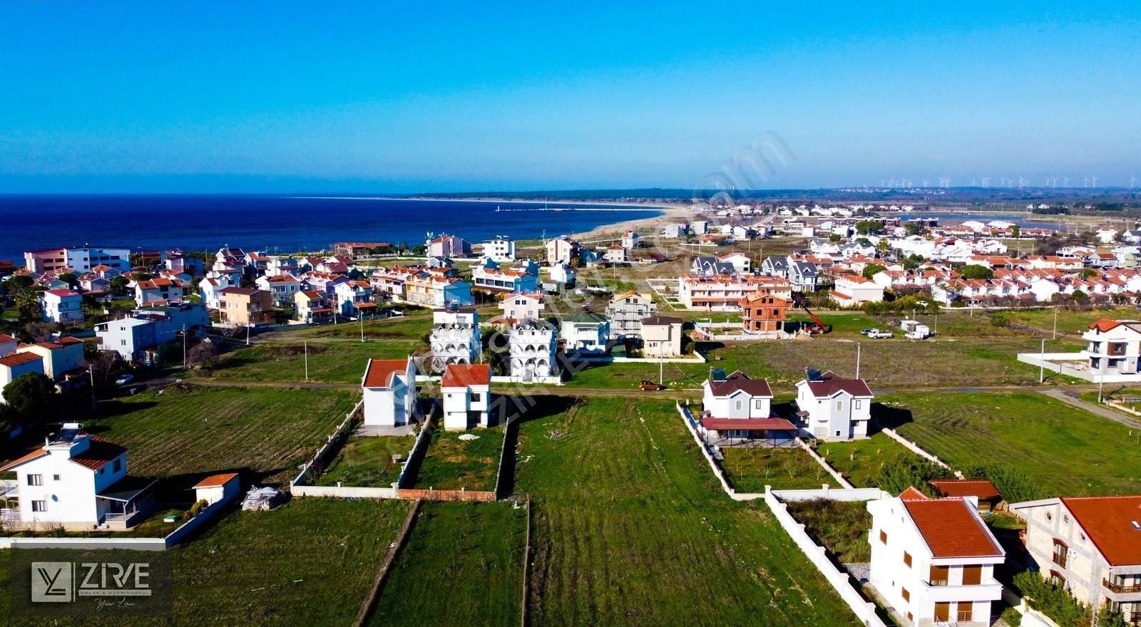 Çanakkale Ezine Satılık Turizm İmarlı Geyikli Sahilde Denize Yakın 592 Metrekare Villa İmarlı Arsa