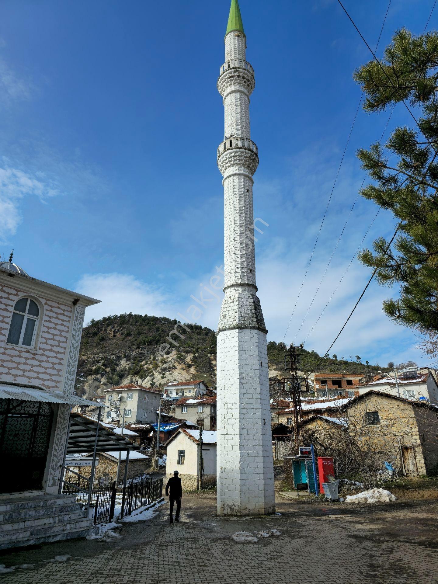 Acil Bursa Büyükorhan Da Satılık Tarla Fırsatı - Görsel 17