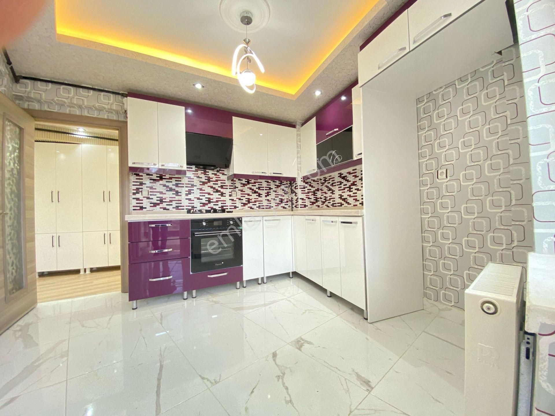 Karakaya'da Botanik Park Manzaralı 3+1 Daire - Görsel 14