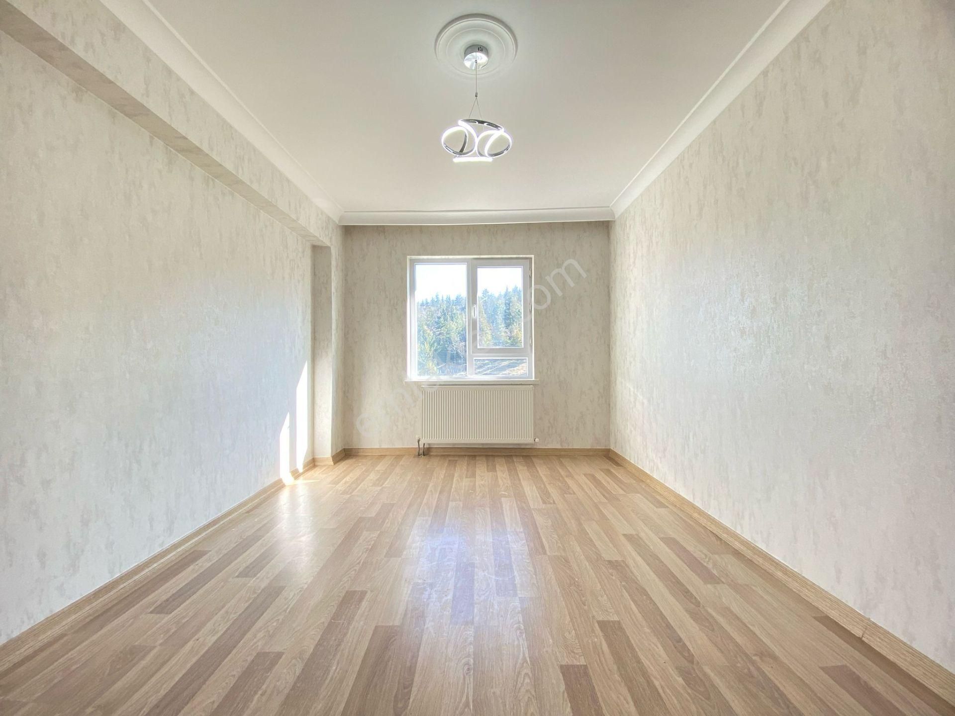 Karakaya'da Botanik Park Manzaralı 3+1 Daire - Görsel 3