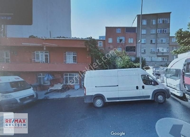 Küçükçekmece Mehmet Akif Satılık Ticari İmarlı Satılık Küçükçekmece Bahariye Cd 128,30 M² Ticari Arsa