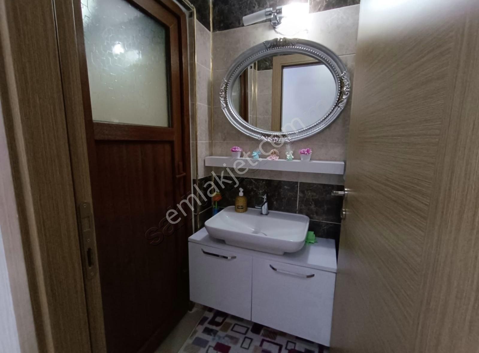 Akpiyar Mahallesi Aksa Doğalgaz Caddesi Acil Satılık 4+1 Daire. - Görsel 6