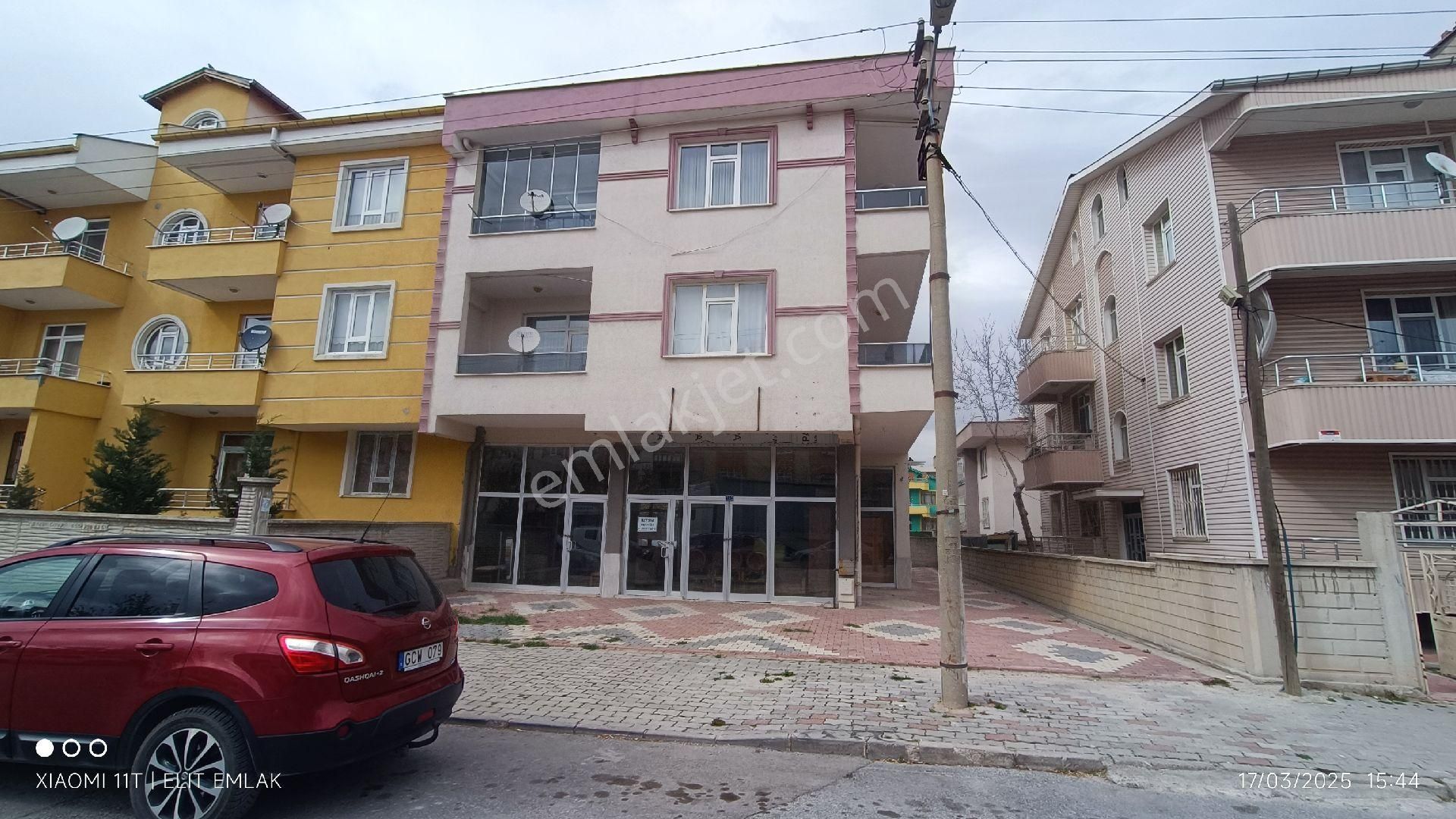 Selçuklu Sakarya Satılık Dükkan & Mağaza Satılık İş Yeri 150+150 M2