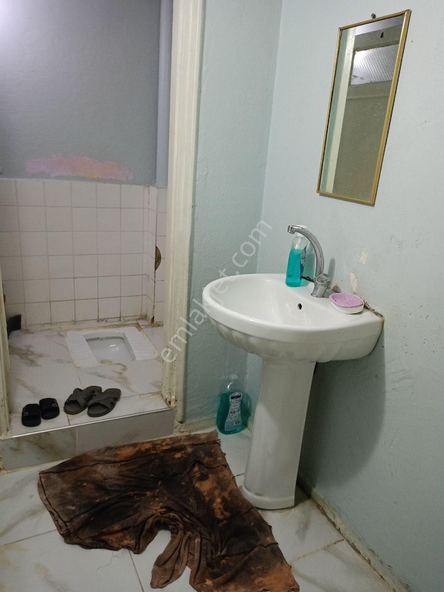 Adana Seyhan Bahçelievler Mah Satılık Müstakil 2 Katlı - Görsel 25