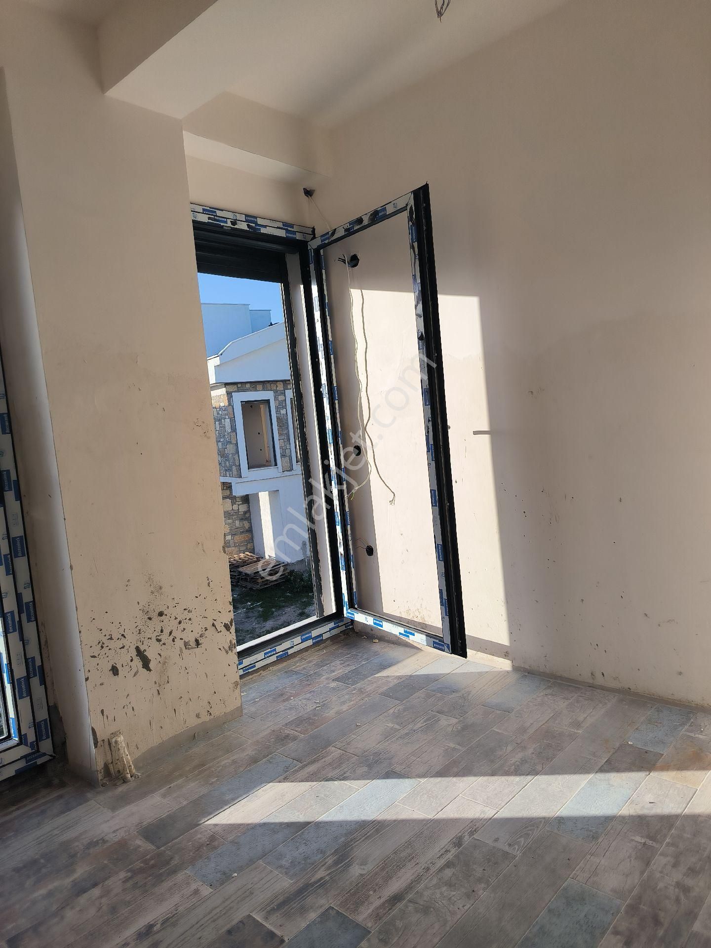 Ays Den Salihlerde Satılık Villa - Görsel 10