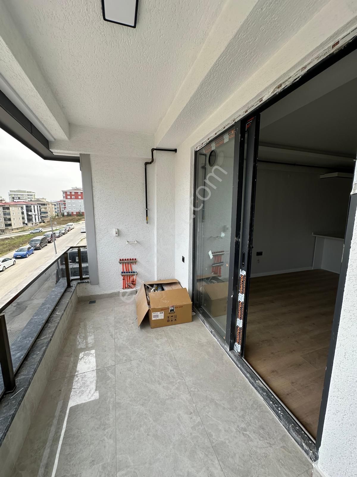 Truva'dan İstiklal'de Satılık 2+1 Tarzında 2 Balkonlu Lüks Daire - Görsel 12