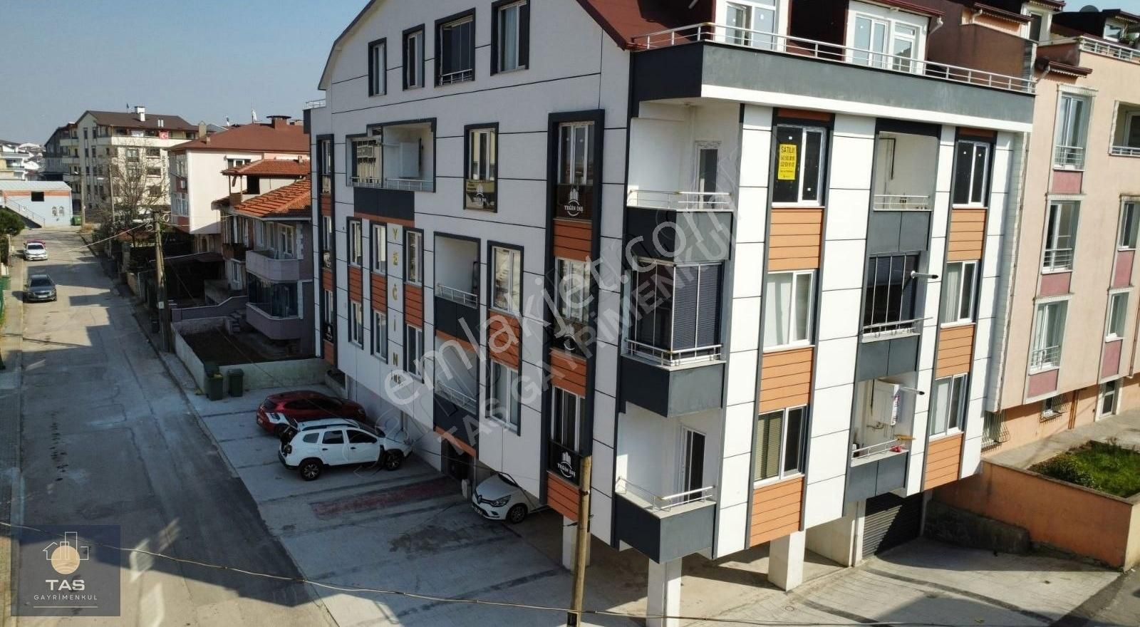 Körfez Güney Satılık Daire Taş Emlak'tan Güney Mahallesinde 4+1 Dubleks Daire