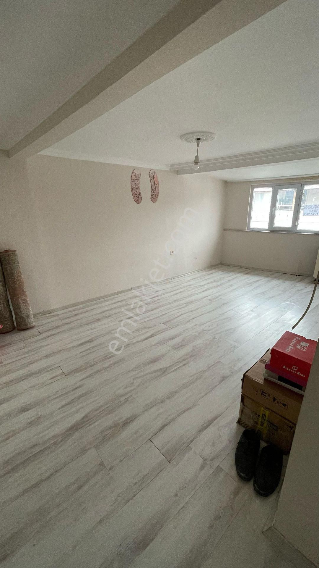 Esenyurt Battalgazi Kiralık Daire Bölgenin En Keyifli Terası Aileye Uygun Temiz Daire