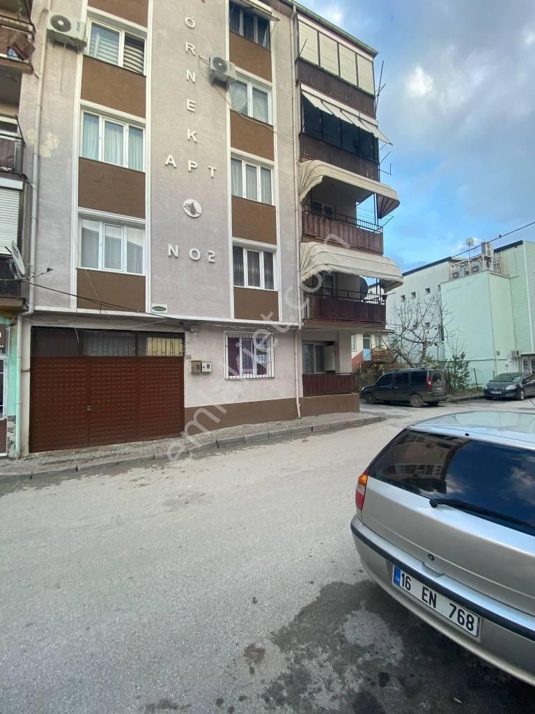 Gemlik Eşref Dinçer Satılık Daire 3+1 Gemlik Merkezde Fırsat Daire