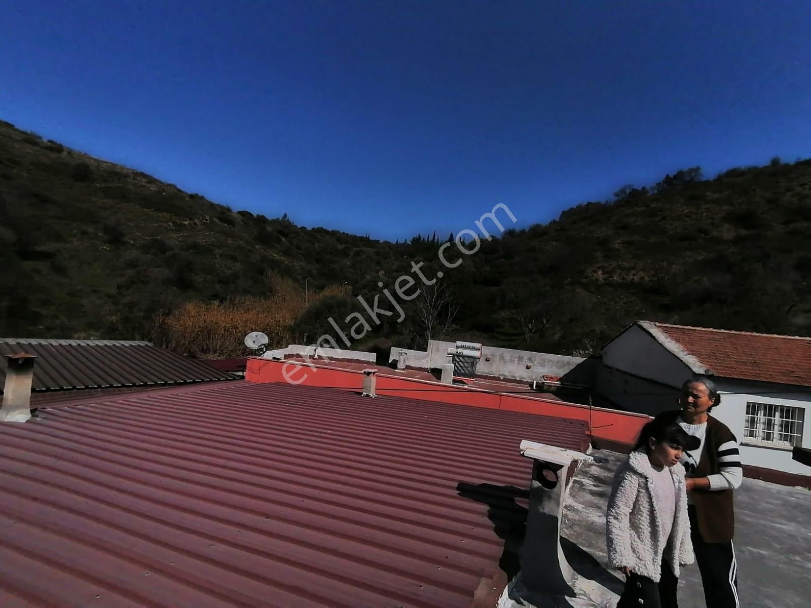 Konak Mah.sökede Satılık Müstakil Ev - Görsel 24