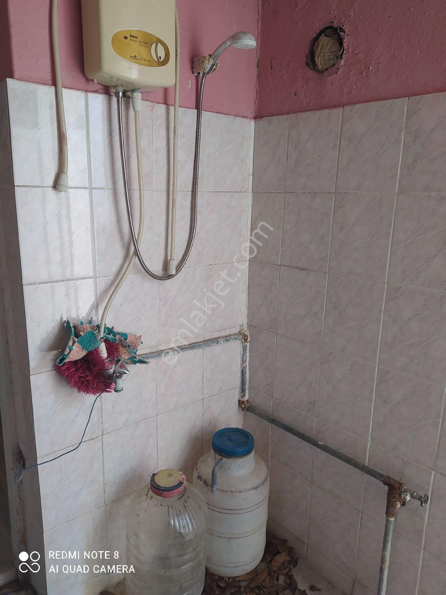 Pergamo Emlaktan Bergamaya Yakın Satılık Köy Evi - Görsel 14