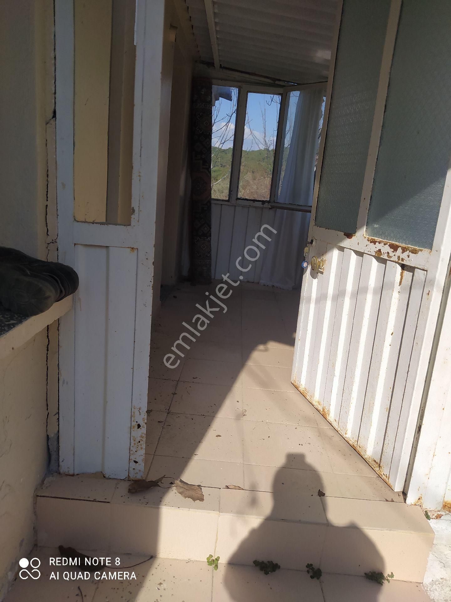 Pergamo Emlaktan Bergamaya Yakın Satılık Köy Evi - Görsel 6