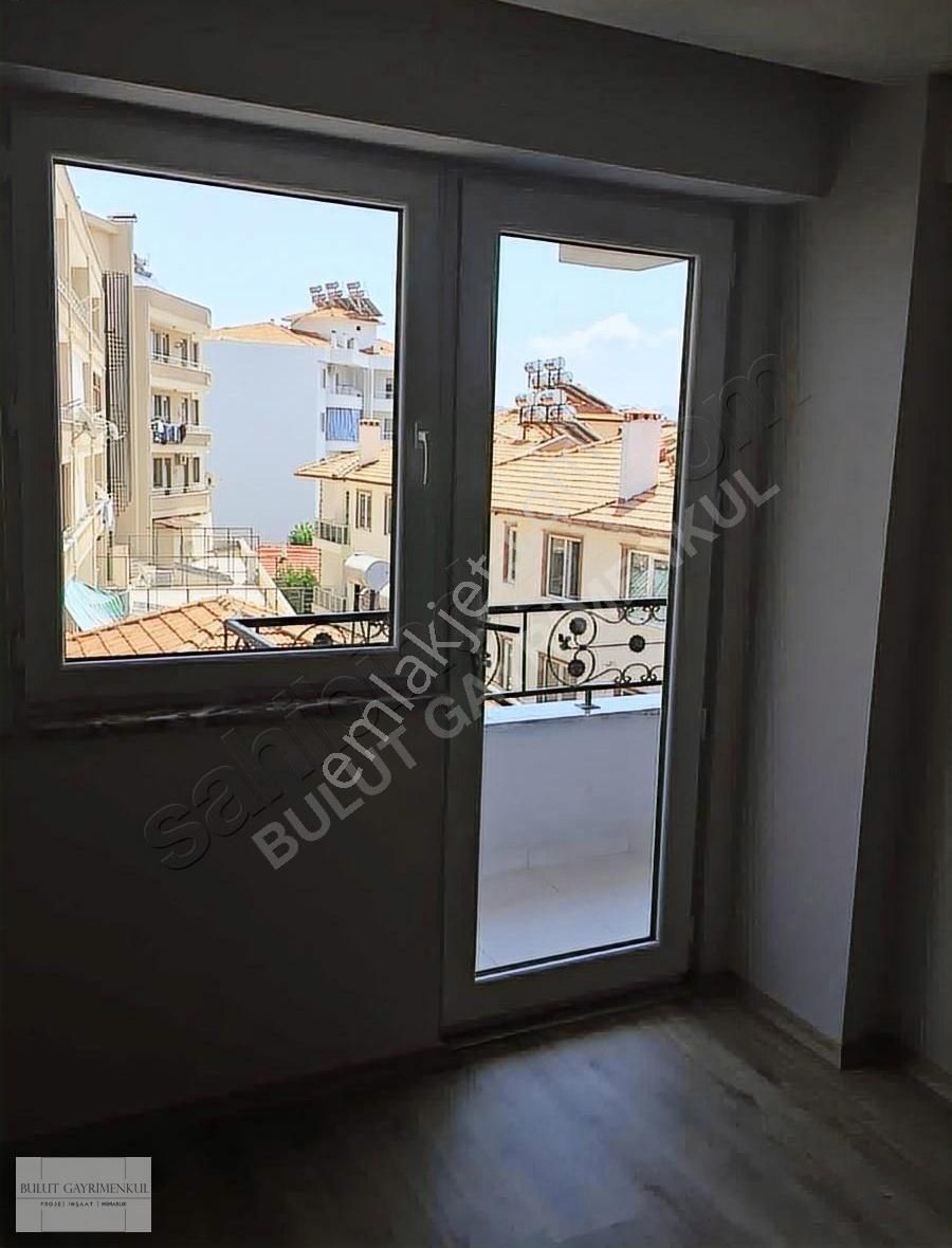 Ortaca Merkezde Satılık Kapalı Mutfak Luks 3+1 Fırsat Daıre - Görsel 6