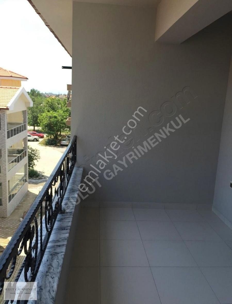 Ortaca Merkezde Satılık Kapalı Mutfak Luks 3+1 Fırsat Daıre - Görsel 24