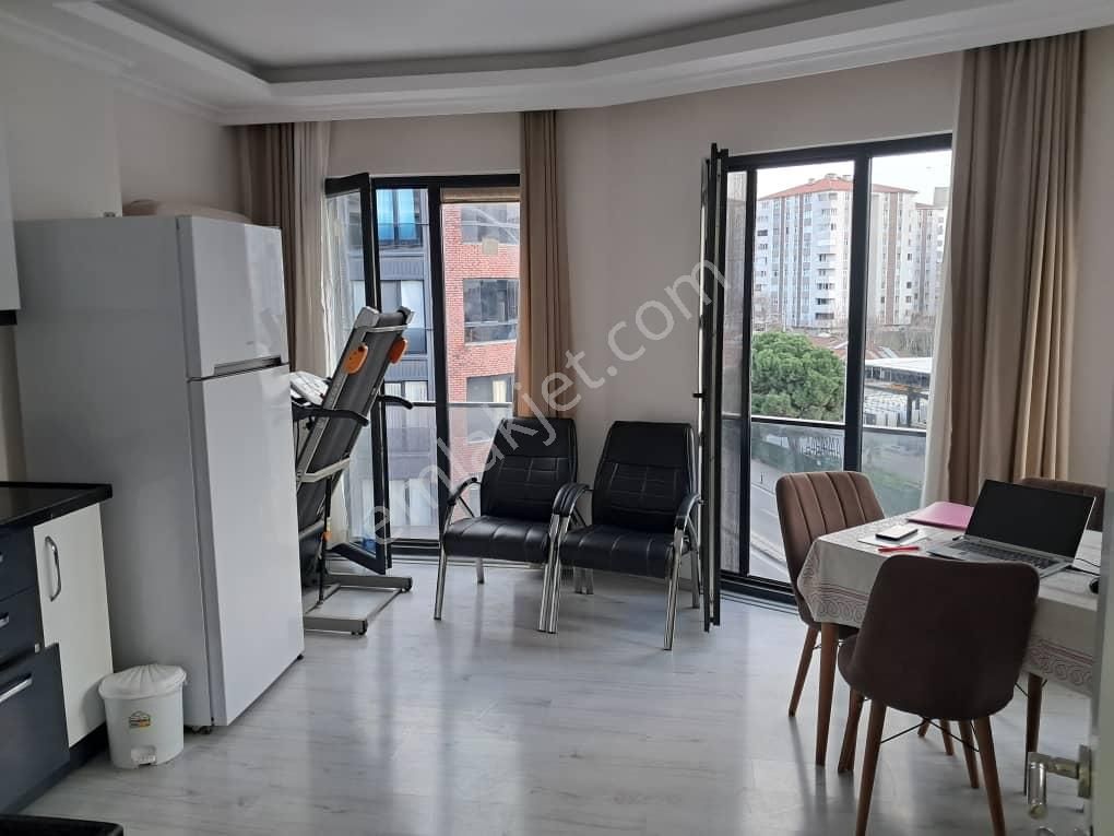 Maltepe Cevizli Satılık Daire Bağdat Caddesi Üzeri 2+1 56 M² Köşe Daire