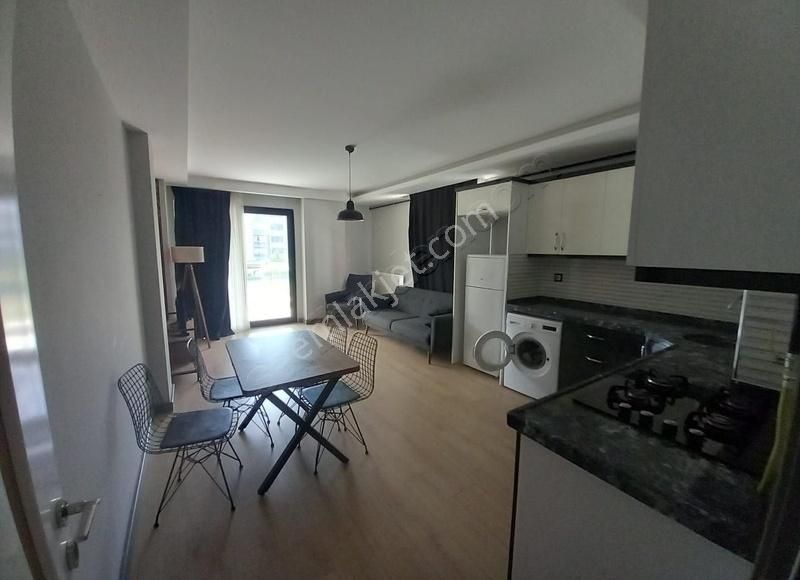 Atakum Körfez Satılık Daire Samsun Atakum Kurupelit Tramvay Altinda 80m2 1+1 Eşyalı Kiracılı