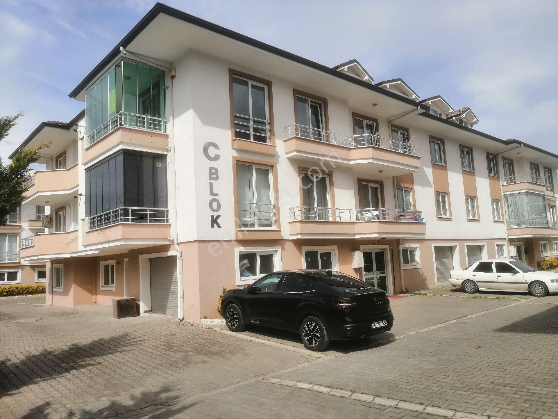 Goldlıfe Gayrimenkulden Serdivanda Kiralık Dublex
