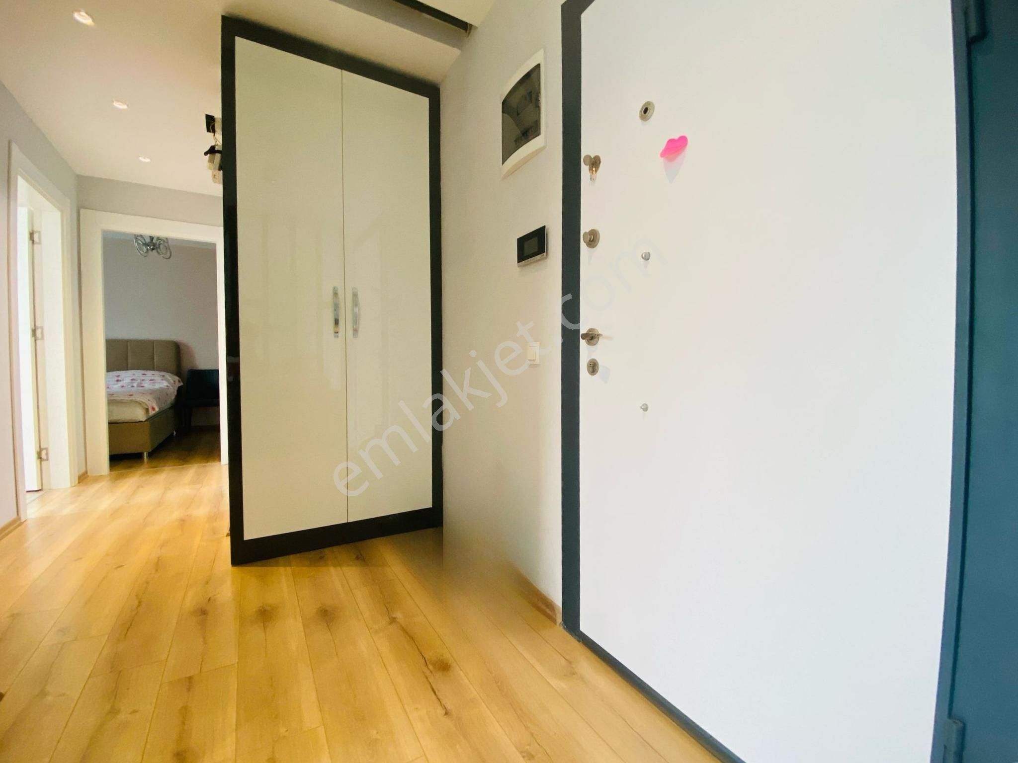 Ethereal'den Tecede Siteiçi Havuzlu Fitnes Salonlu Gnş Otrmlu2+1 - Görsel 12