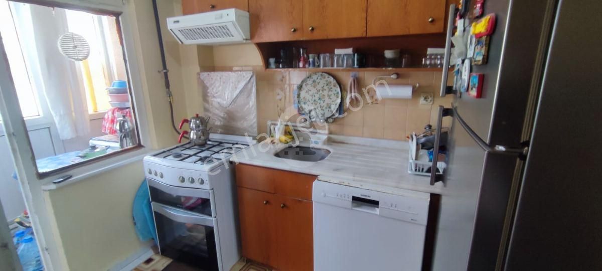 Çorlu Kazımiye Satılık Daire Çorlu Omurtak Caddesini Gören Apartmanda Satılık Daire P.n.1519 M