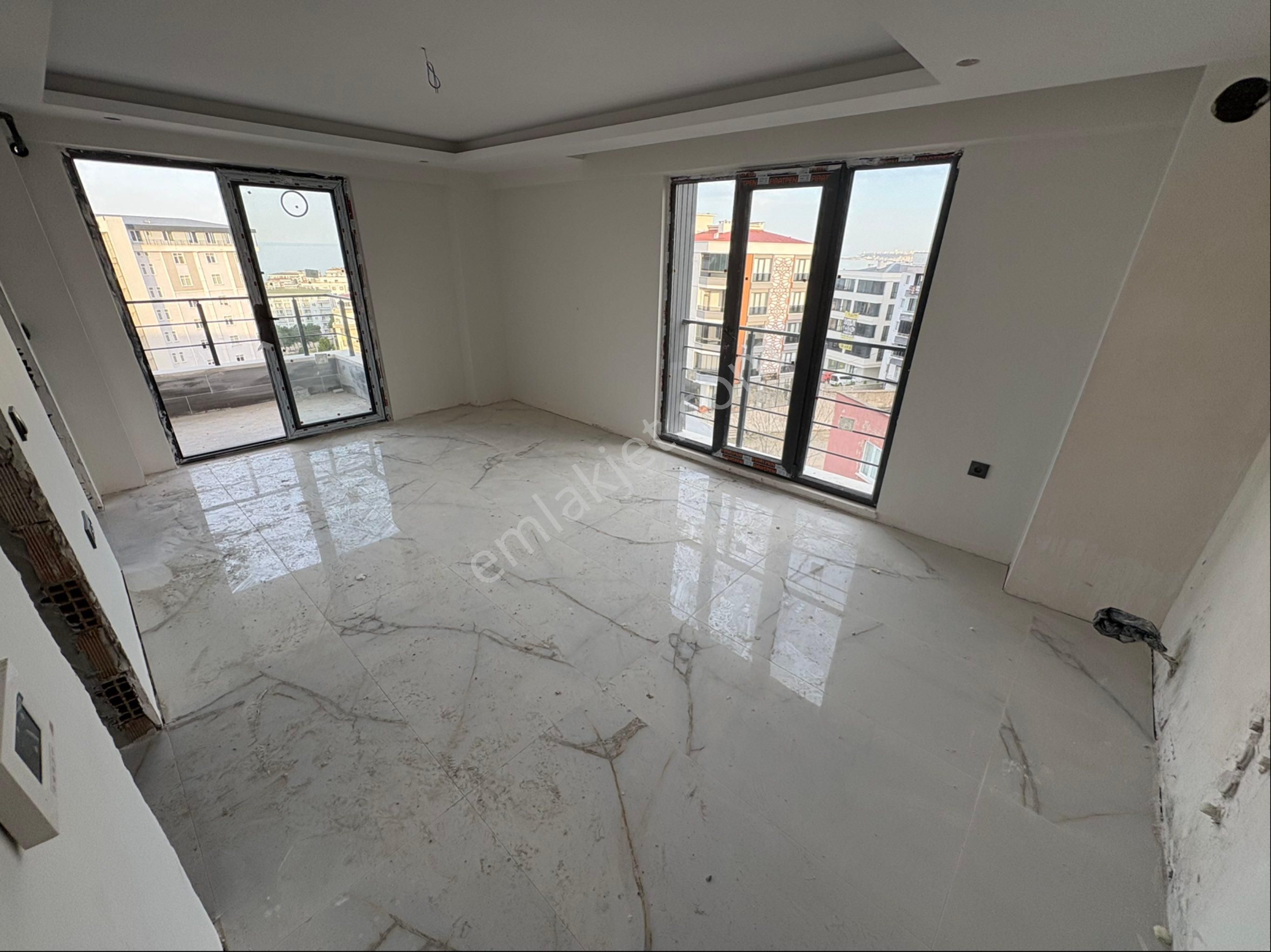 Furkan Emlak’tan Körfez Mah 1+1 55m2 1.kat Deniz Manzaralı Sıfır Satılık Daire - Görsel 7