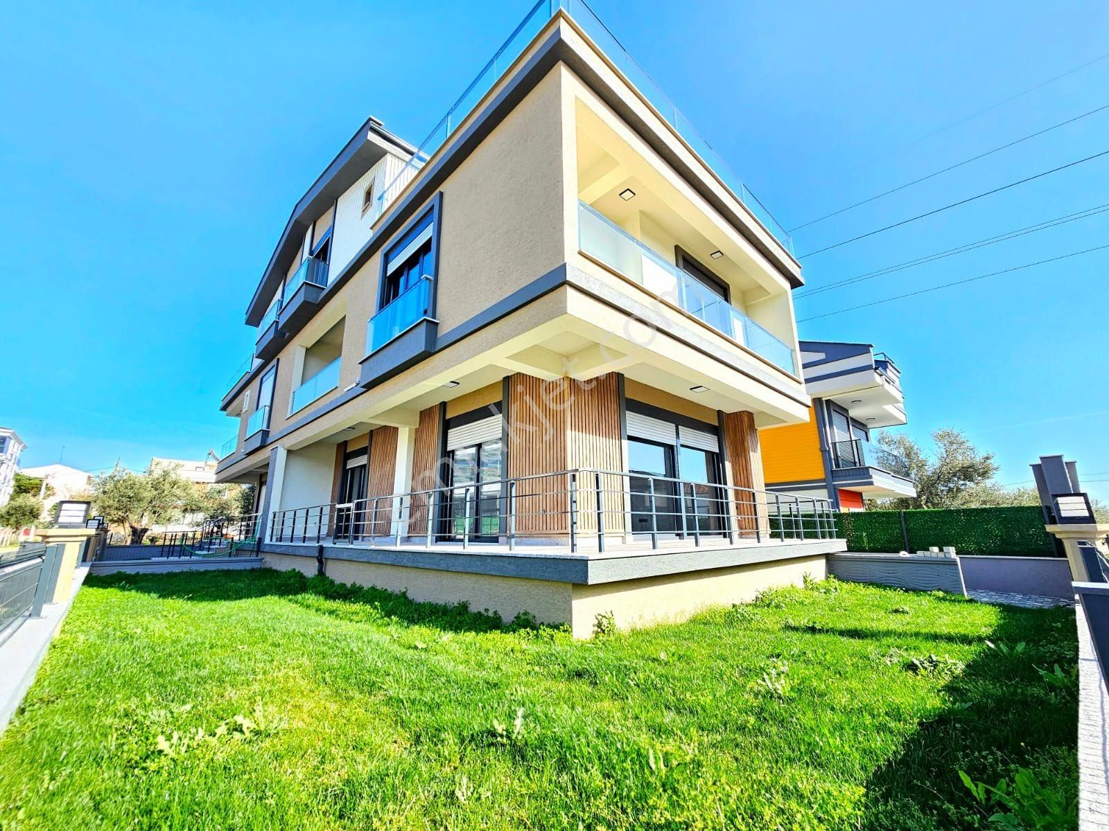 Edremit Zeytinli Satılık Villa ♦ Adıgüzelden ♦ Zeytinlide Muhteşem Tasarım Triplex 5+1 Villa