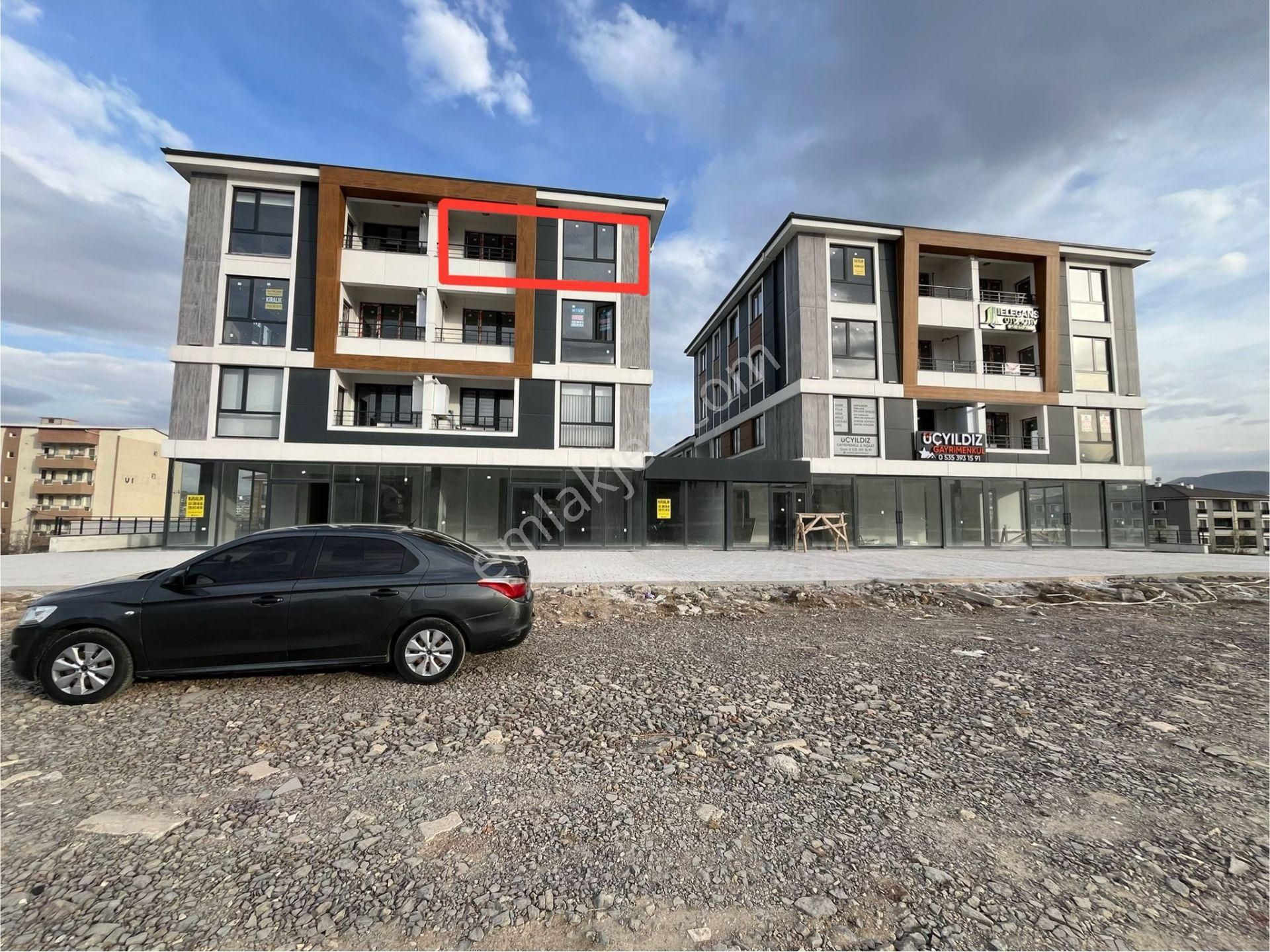 Yalova Merkez Gazi Osman Paşa Satılık Daire Remax Şehir 2 De Yalova Bursa Yoluna Cephe 2+1