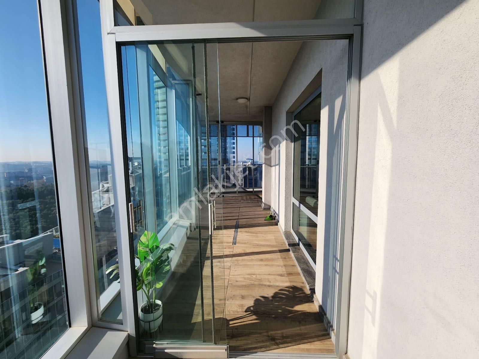 Maslak 1453 Yüksek Kat 3+1 Satılık Lüks Daire - Görsel 12