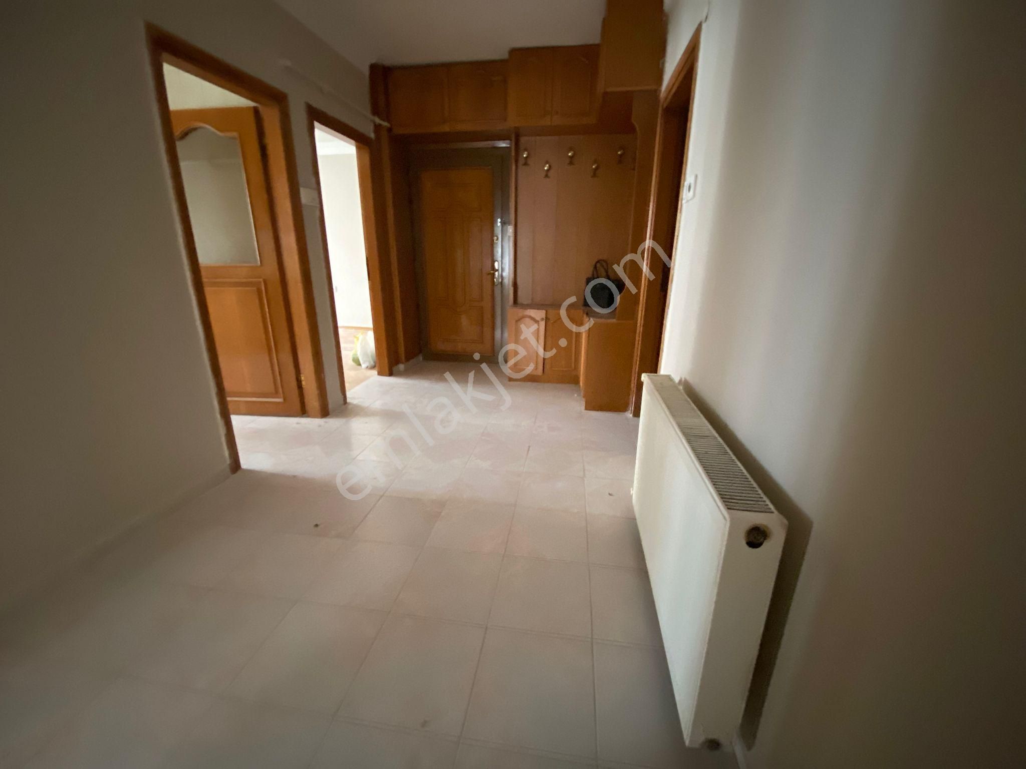 Bahçelievlerde Arsa Payı Oldukça Yüksek 160m2 Net 3+1 Asansörlü - Görsel 21