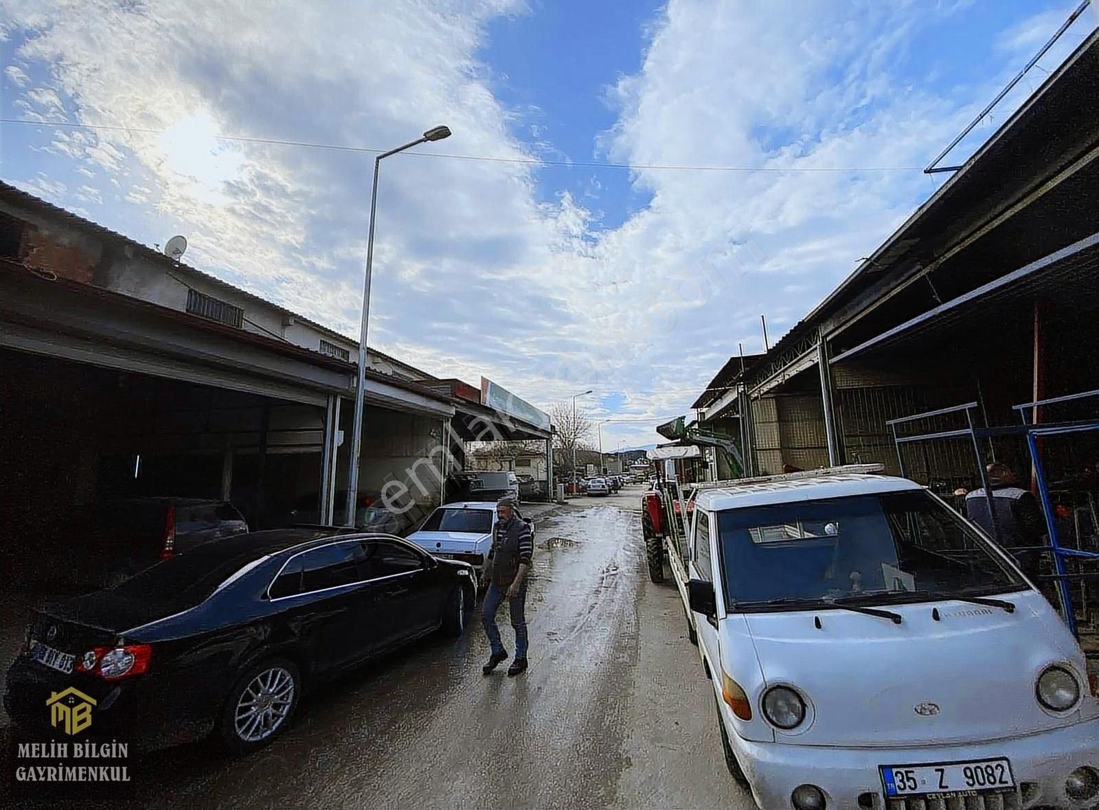 İzmir Ödemiş Devren Dükkan & Mağaza Ödemiş Sanayi Sitesinde Devren Satılık Çay Ocağı