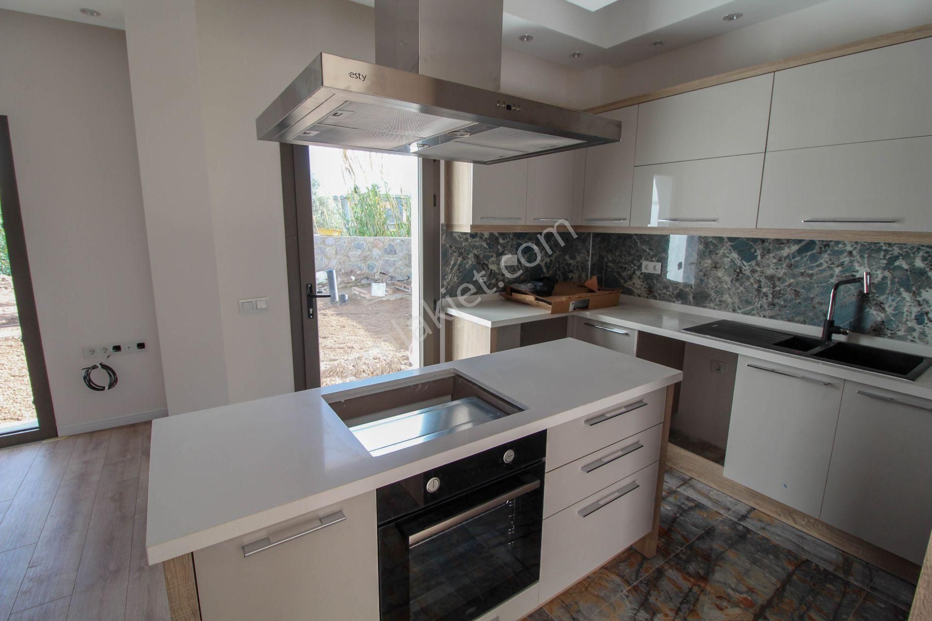 Bodrum Akyarlar'da Satılık Tek Katlı Denize Yakın Villa - Görsel 8