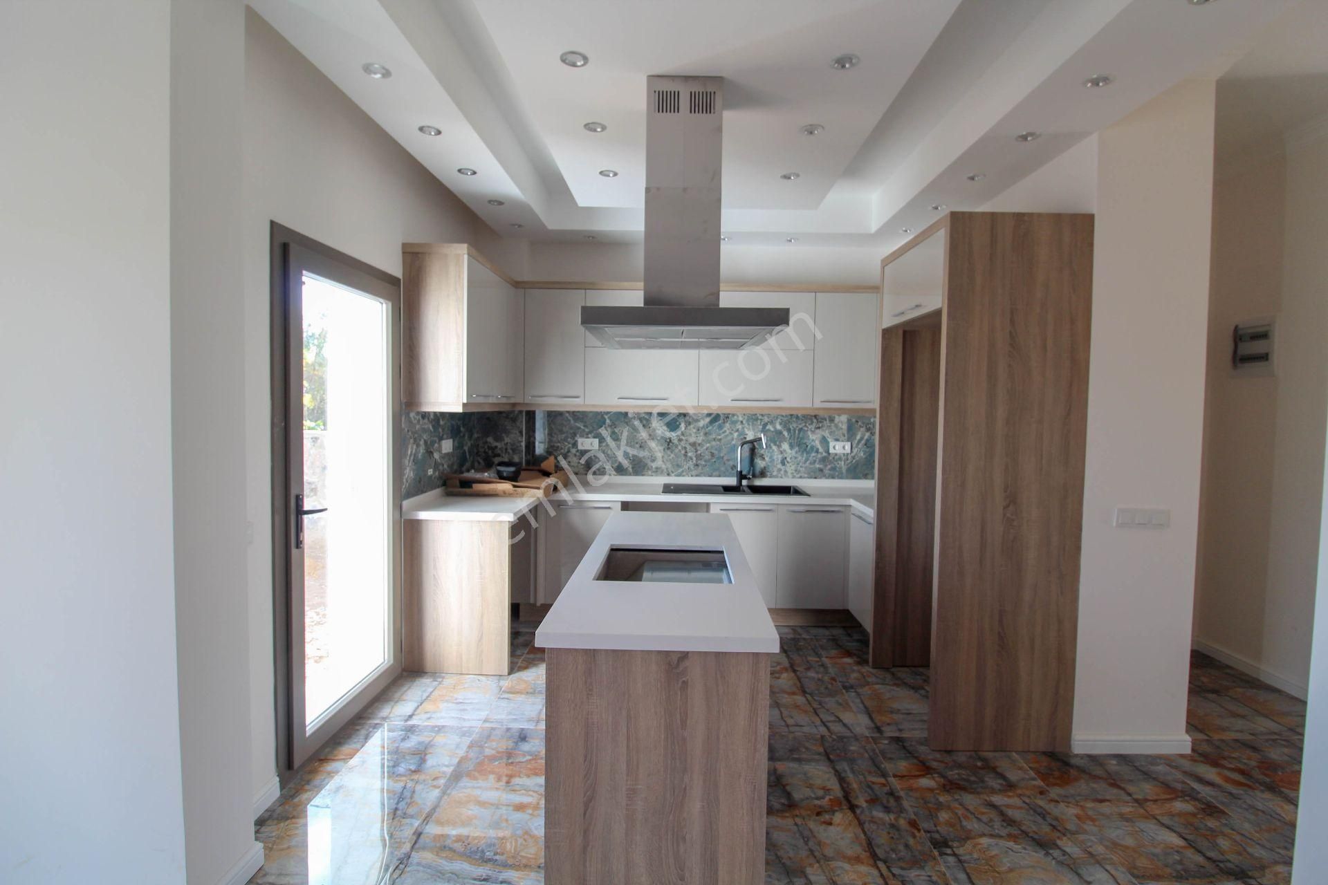 Bodrum Akyarlar'da Satılık Tek Katlı Denize Yakın Villa - Görsel 4