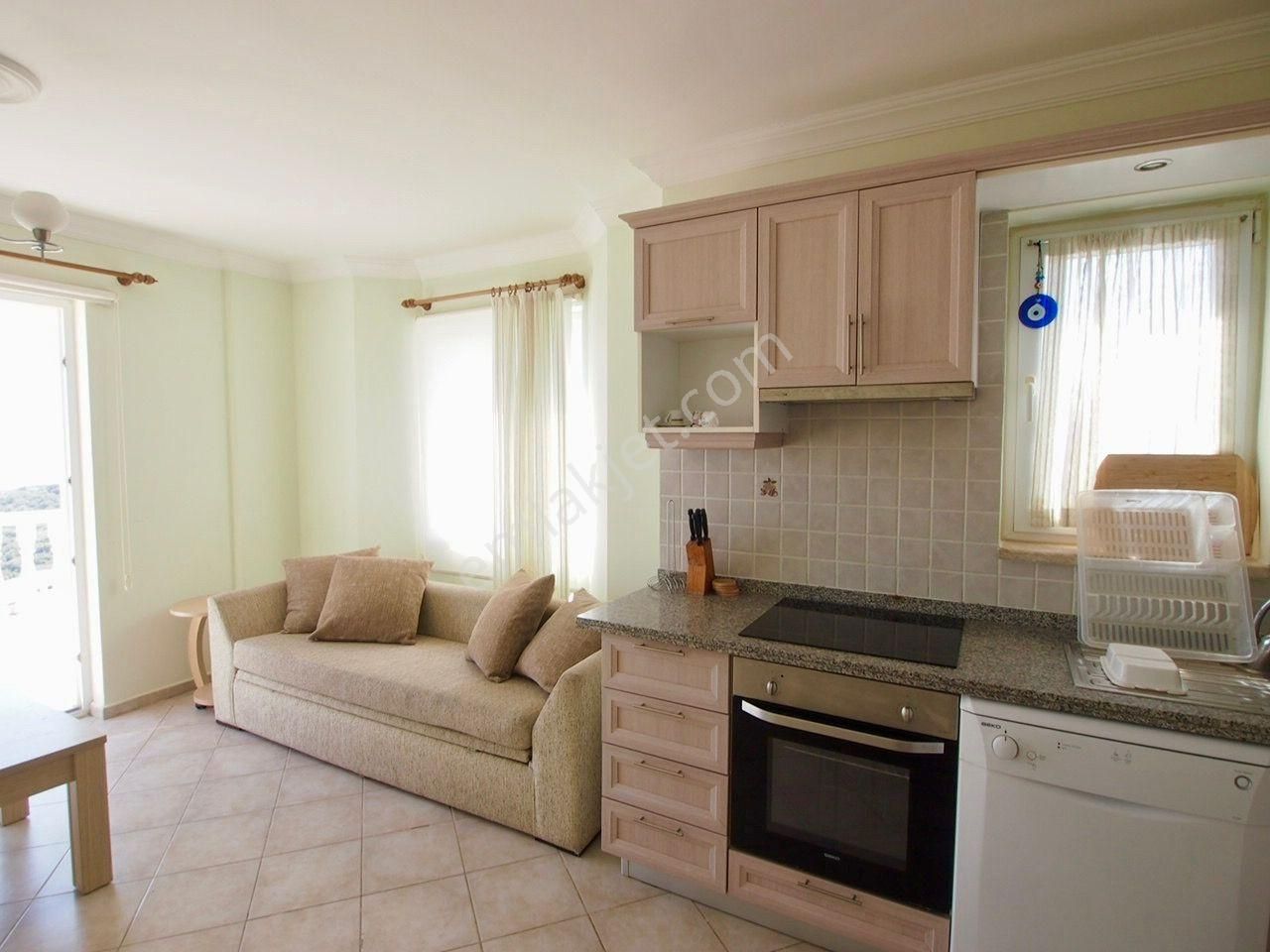 Önü Açık Manzaralı Deniz Yakın Satılıkev İngilizden Eşyalı Daire - Görsel 11