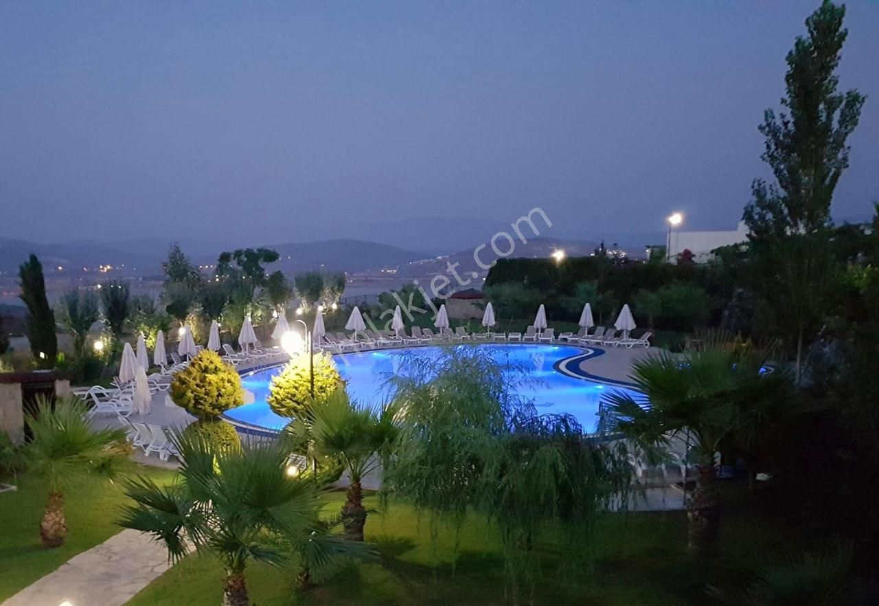 Önü Açık Manzaralı Deniz Yakın Satılıkev İngilizden Eşyalı Daire - Görsel 34