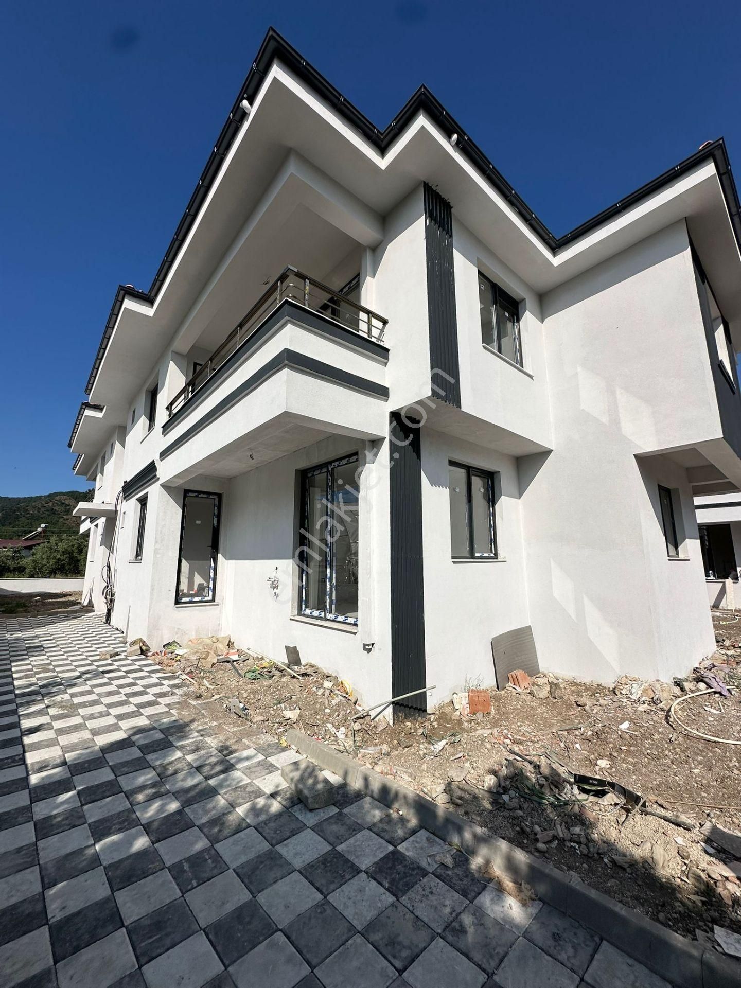 Ortaca Karaburunda 1+1 Sıfır Daire Satılık
