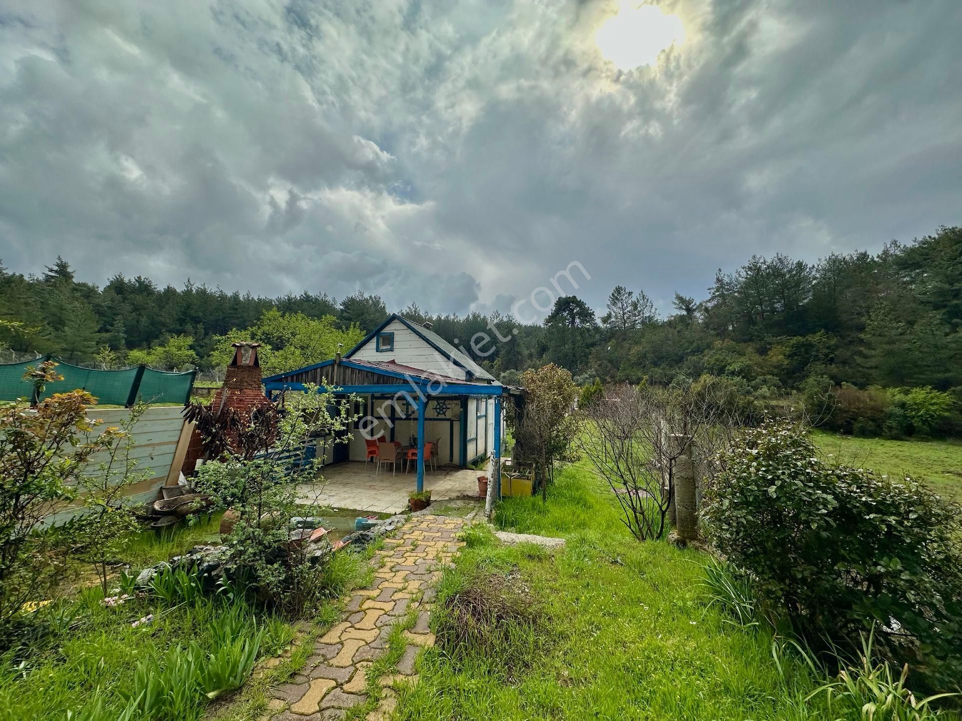 Muğla Akyaka' Denize 15 Dk