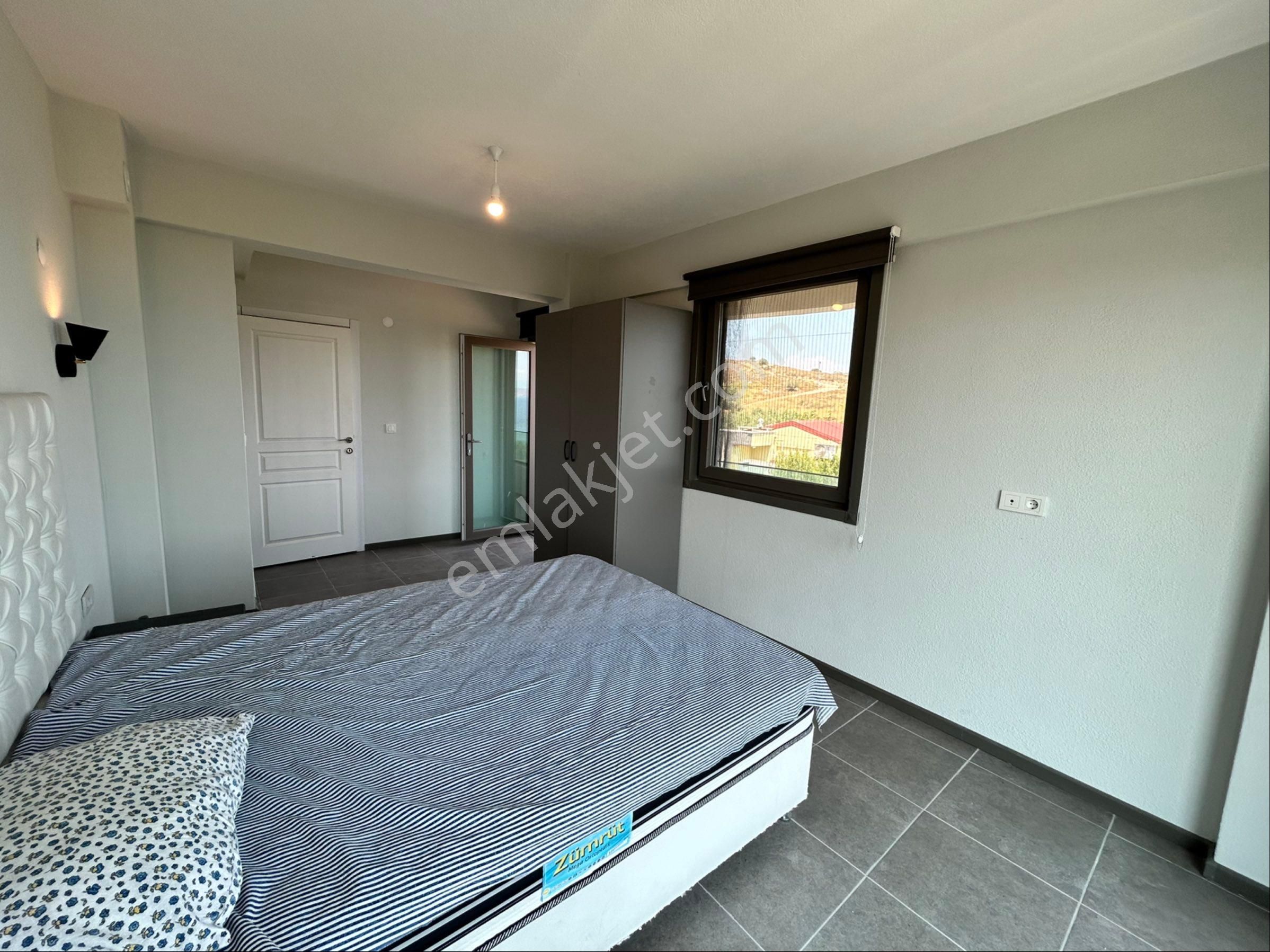 Avşa Adası Yiğitlerde Satılık 2+1 Satılık Villa Deniz Manzaralı - Görsel 12