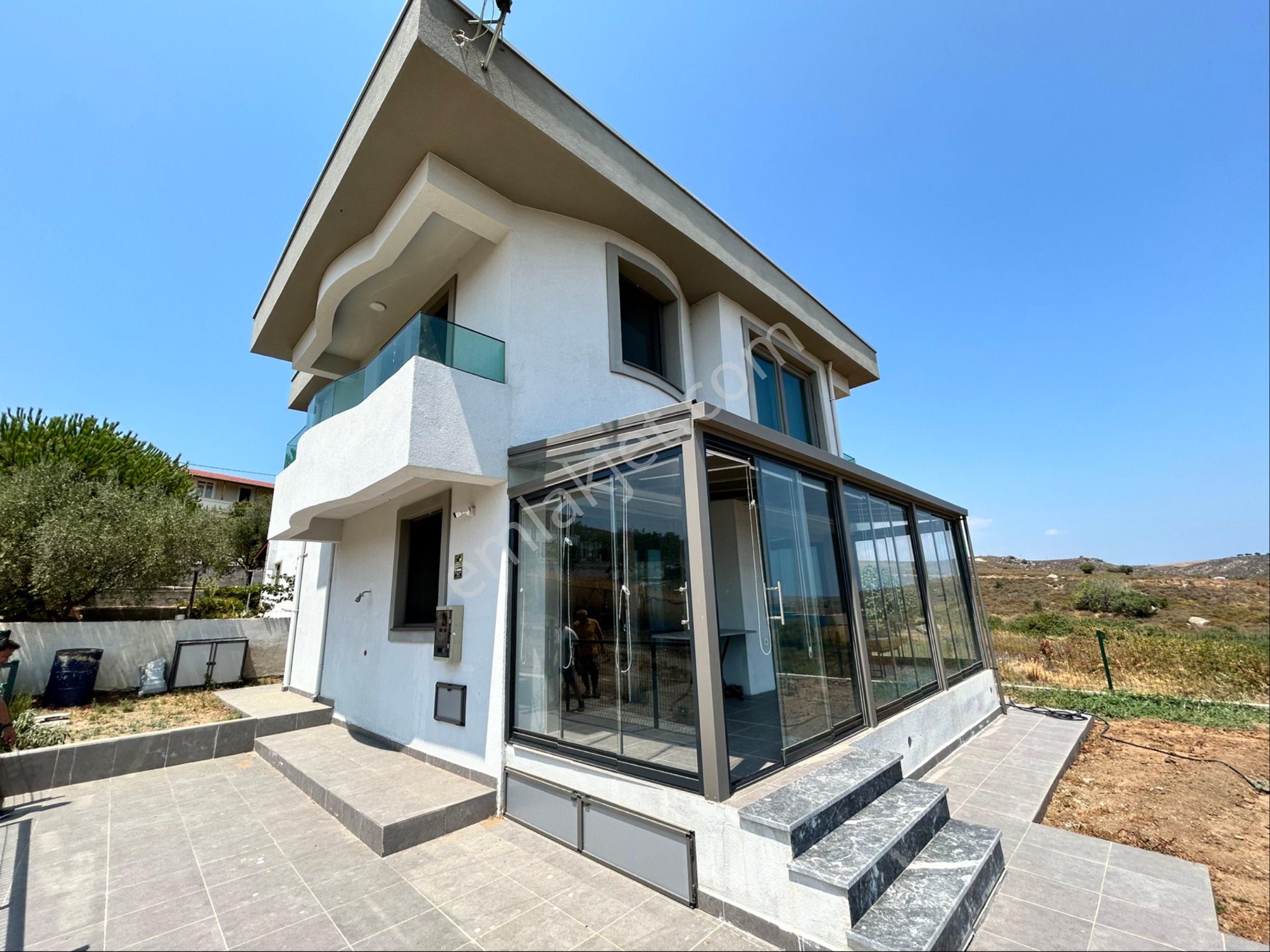 Avşa Adası Yiğitlerde Satılık 2+1 Satılık Villa Deniz Manzaralı - Görsel 16