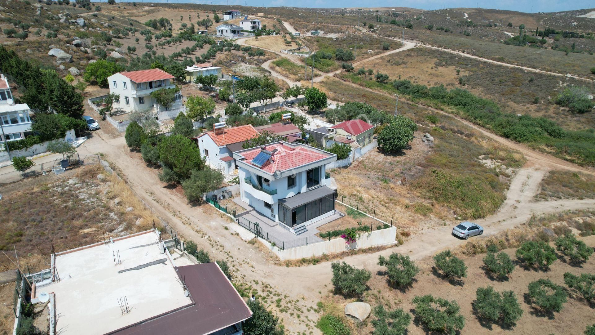 Avşa Adası Yiğitlerde Satılık 2+1 Satılık Villa Deniz Manzaralı - Görsel 35
