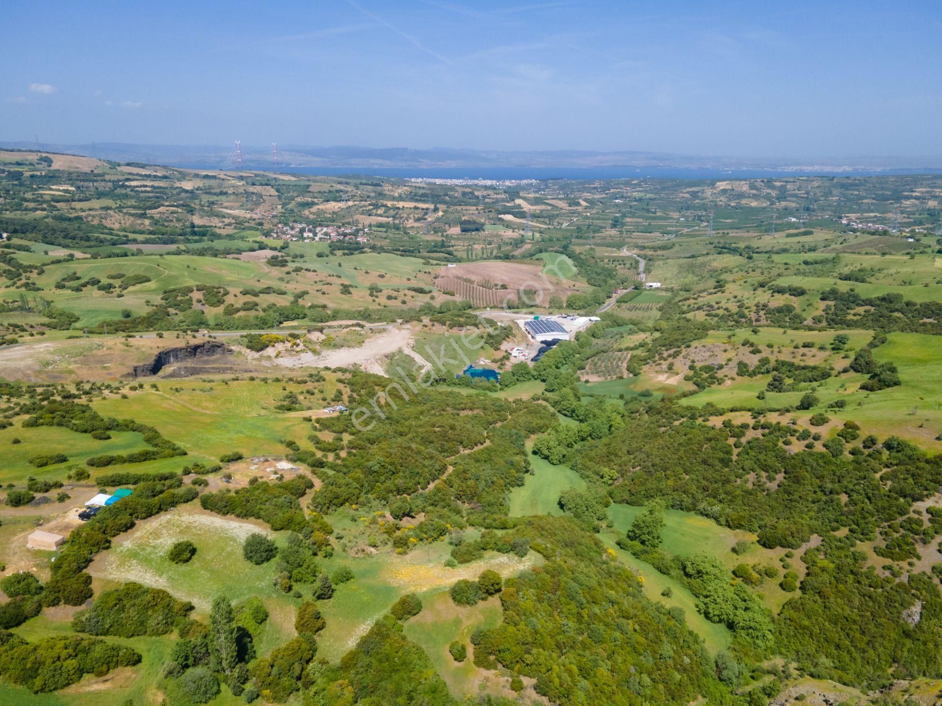 Şahinli'de 1.700m²-kısmi Deniz Manzaralı Köykenarı Uygun Fiyatlı